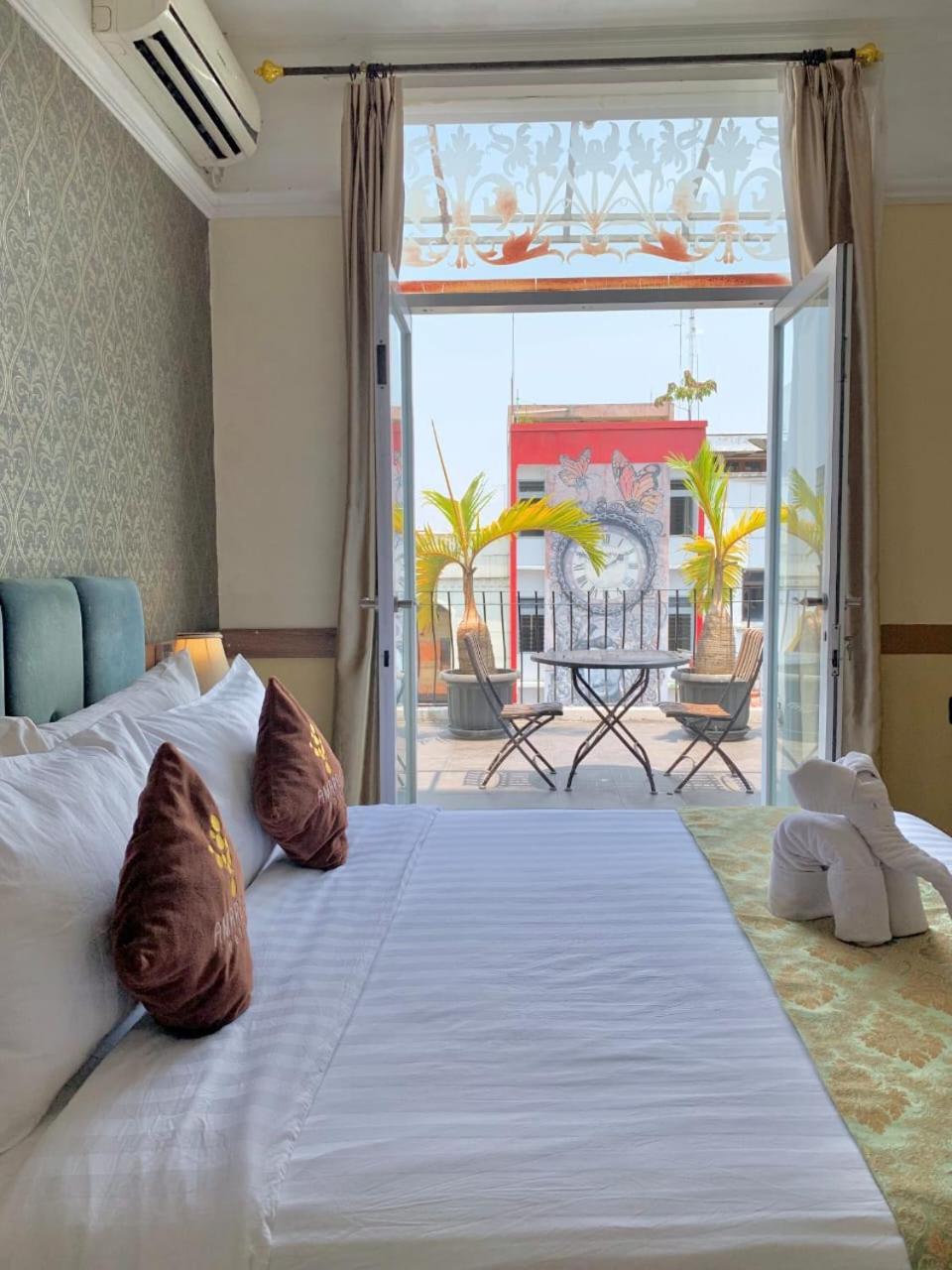 Amarelo Hotel Solo מראה חיצוני תמונה