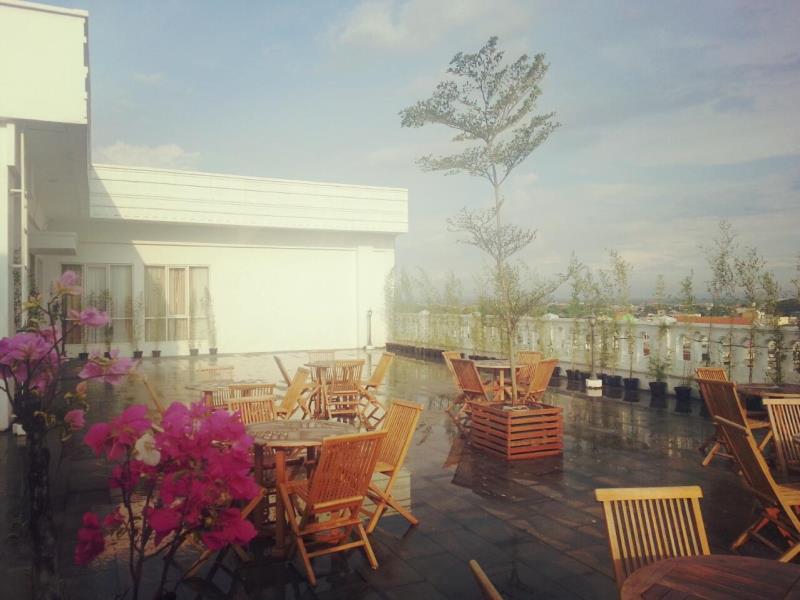 Amarelo Hotel Solo מראה חיצוני תמונה