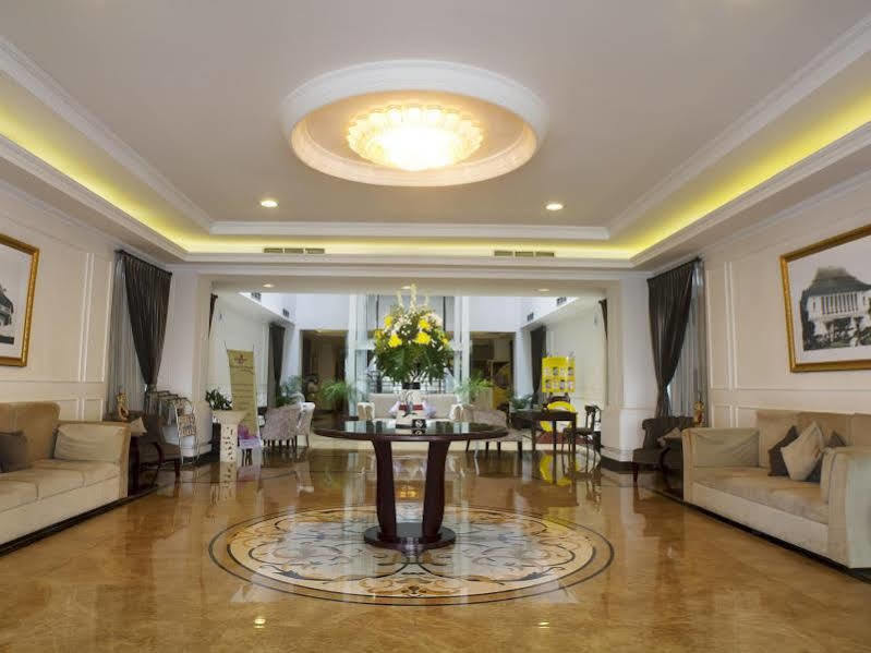 Amarelo Hotel Solo מראה חיצוני תמונה