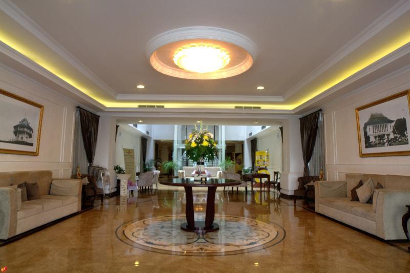 Amarelo Hotel Solo מראה חיצוני תמונה